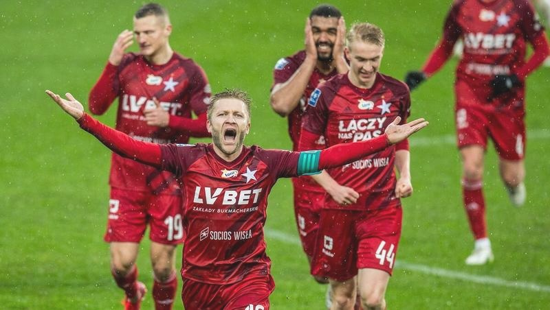 Ile kosztuje wynajęcie stadionu? Ceny i najważniejsze koszty