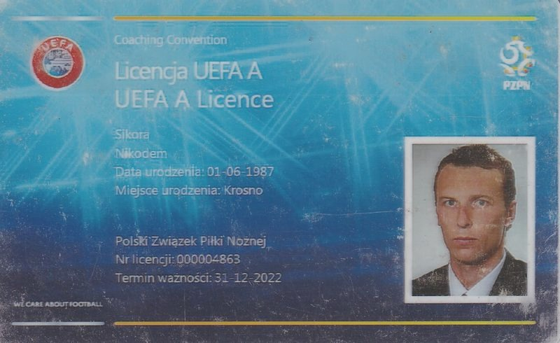 Jak zdobyć licencję trenera piłki nożnej? Wymagania, kursy i koszty