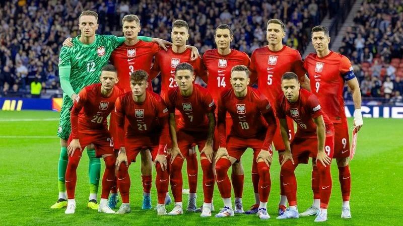 Kiedy gra reprezentacja Polski w piłkę nożną? Terminarz najbliższych meczów