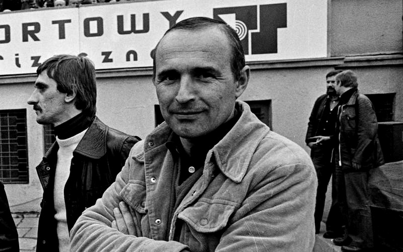 Orest Lenczyk – trener 3 mistrzostw Polski. Jego legenda
