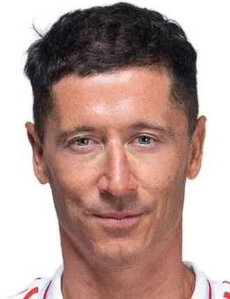 Robert Lewandowski języki obce